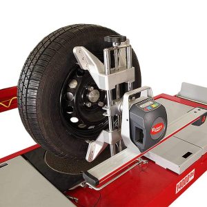 R1065 in action during vehicle alignment service