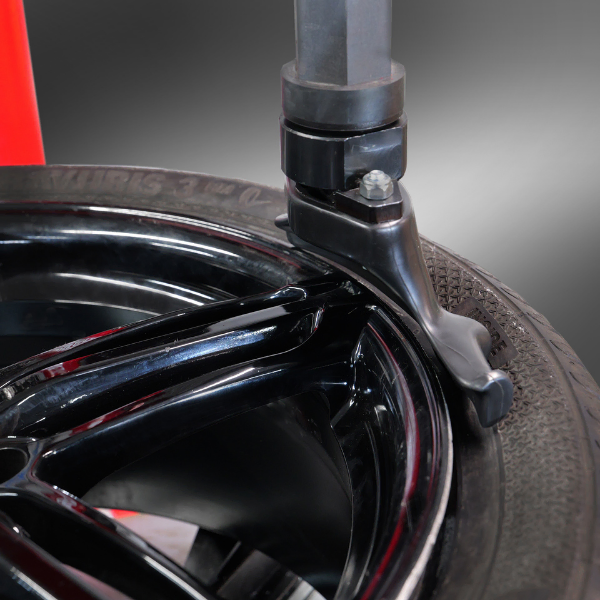 Rotary® R200 | High Volume Swing Arm Pro Tire Changer Rotary R200 professional tire changer plastic mount demount head protecting alloy wheels